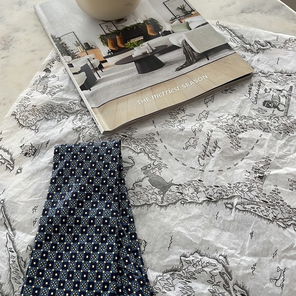 Gucci Tie - Picture 5 of 8